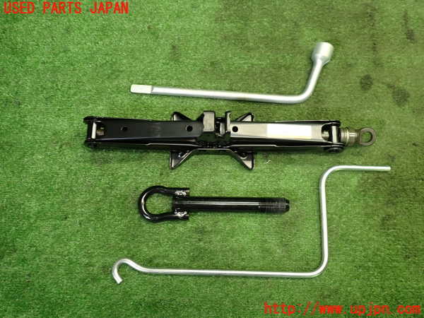 1UPJ-9233657805]スペイド(ポルテ)(NSP141)車載工具 中古_3