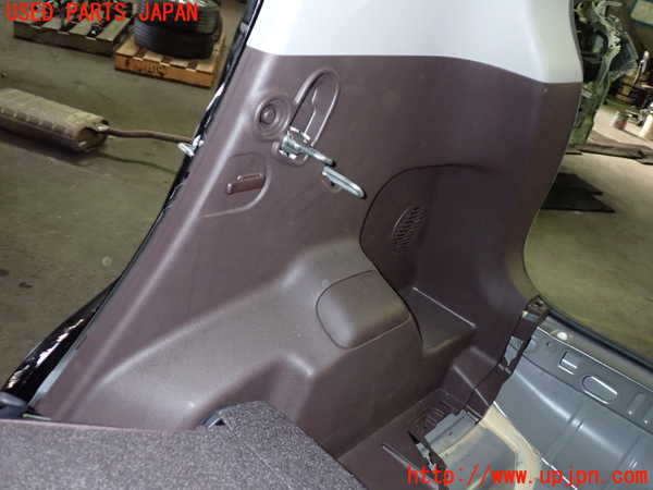 1UPJ-9233657675]スペイド(ポルテ)(NSP141)右リアピラートリム 中古_5