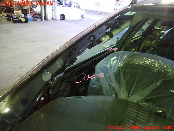 1UPJ-9233661195]ボルボ・XC70(BB6324XC)フロントガラス 中古_2