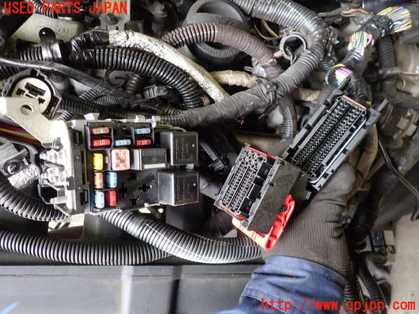 1UPJ-9233662010]ボルボ・XC70(BB6324XC)エンジン B6324 4WD 中古_3