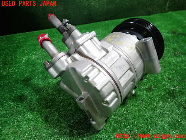 1UPJ-9233666025]ボルボ・XC70(BB6324XC)エアコンコンプレッサー 中古_2