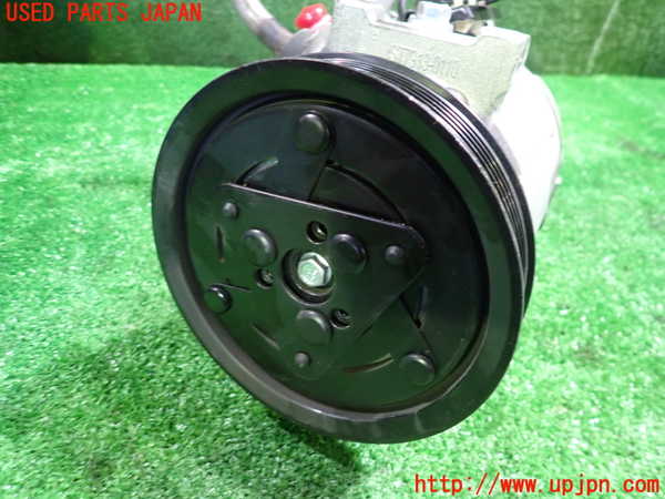 1UPJ-9233666025]ボルボ・XC70(BB6324XC)エアコンコンプレッサー 中古_4