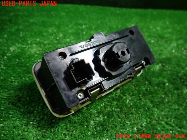 1UPJ-9233666285]ボルボ・XC70(BB6324XC)ライトスイッチ 中古_2
