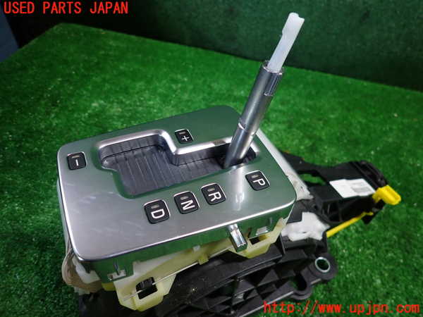 1UPJ-9233667555]ボルボ・XC70(BB6324XC)ATシフトレバー 中古_3