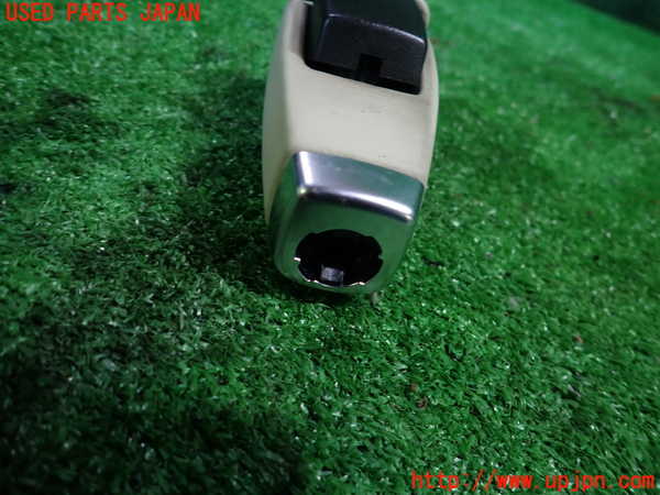1UPJ-9233667570]ボルボ・XC70(BB6324XC)シフトノブ 中古_4