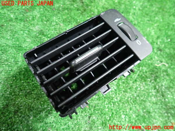 1UPJ-9233667526]ボルボ・XC70(BB6324XC)エアコン吹き出し口1 中古_3