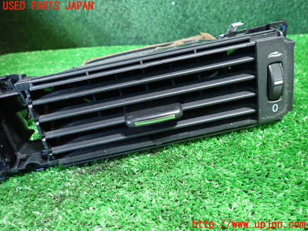 1UPJ-9233667528]ボルボ・XC70(BB6324XC)エアコン吹き出し口3 中古_3