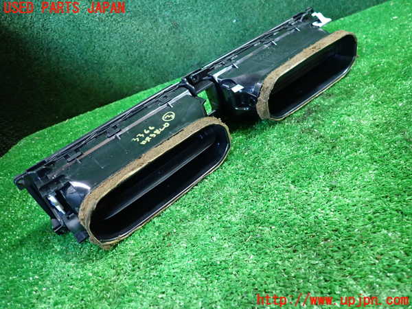 1UPJ-9233667528]ボルボ・XC70(BB6324XC)エアコン吹き出し口3 中古_4