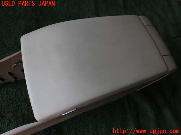 1UPJ-9233667540]ボルボ・XC70(BB6324XC)センターコンソール 中古_3