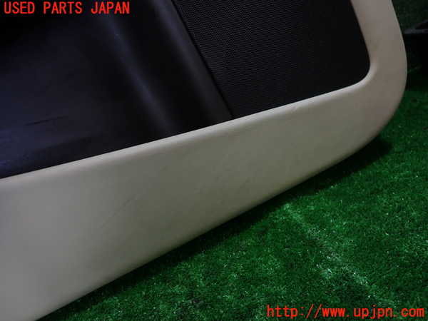 1UPJ-9233661264]ボルボ・XC70(BB6324XC)左前ドア内張り 中古_4