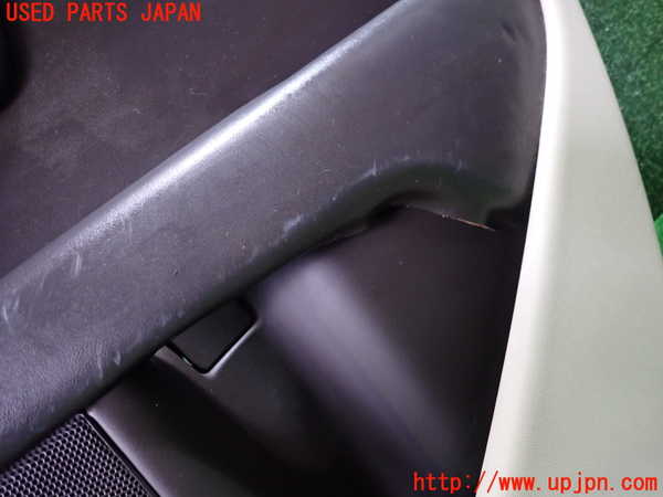 1UPJ-9233661294]ボルボ・XC70(BB6324XC)右後ドア内張り 中古_3