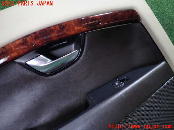 1UPJ-9233661324]ボルボ・XC70(BB6324XC)左後ドア内張り 中古_2