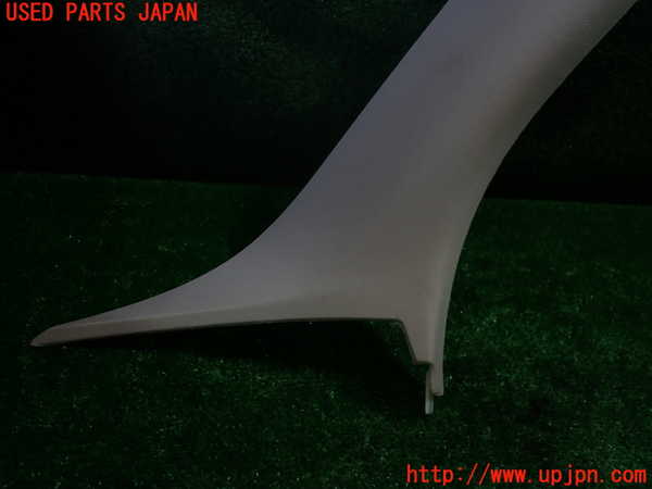 1UPJ-9233667655]ボルボ・XC70(BB6324XC)右フロントピラートリム 中古_3