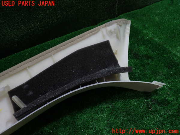 1UPJ-9233667655]ボルボ・XC70(BB6324XC)右フロントピラートリム 中古_4