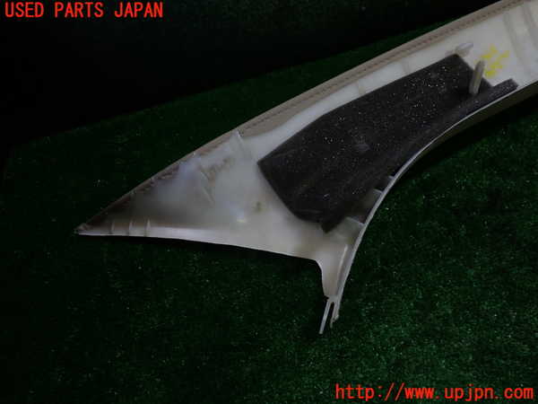 1UPJ-9233667660]ボルボ・XC70(BB6324XC)左フロントピラートリム 中古_4