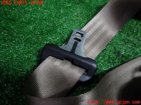1UPJ-9233667135]ボルボ・XC70(BB6324XC)真中2列目シートベルト 中古_2