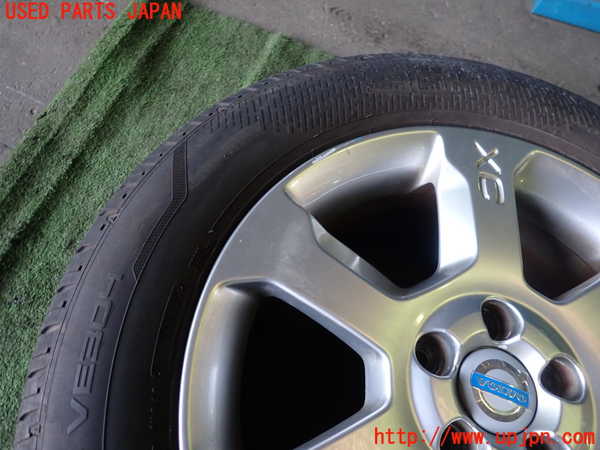 1UPJ-9233669039]ボルボ・XC70(BB6324XC)タイヤ　ホイール　1本④ 235/55R17 中古_2