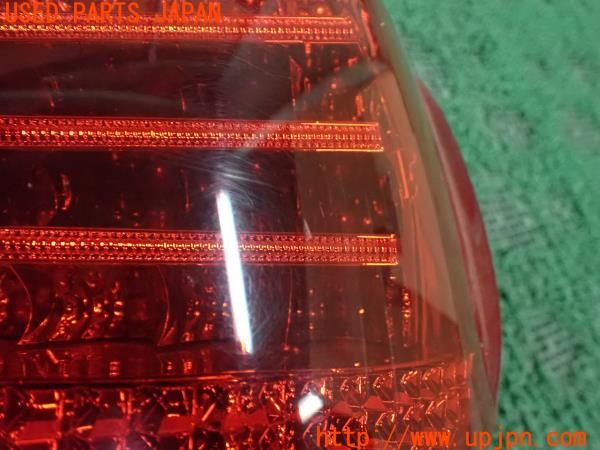 3UPJ=9233670547]BMW 525i(NE25 E60)前期 EAGLE EYES イーグルアイズ EE-BM079 テールランプ 中古_3