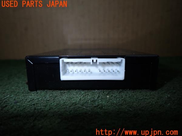 3UPJ=9233670579]BMW 525i(NE25 E60)前期 Inspire X62CMM-2060A インターフェース? 中古_4