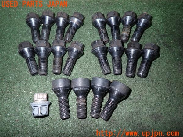 3UPJ=9233670968]BMW 525i(NE25 E60)前期 純正 ホイールボルト ロックボルトセット 中古_3