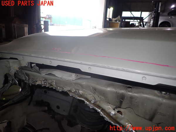 1UPJ-9233671060]BMW 525i(NE25)E60ボンネットフード 中古_4