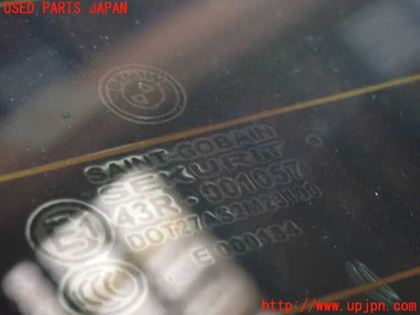 1UPJ-9233671560]BMW 525i(NE25)E60リアガラス 43R-001057 中古_2