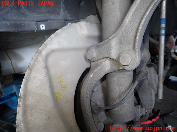 1UPJ-9233674290]BMW 525i(NE25)E60右フロントナックルハブ 中古_2