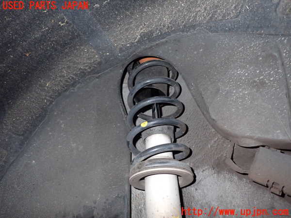 1UPJ-9233675045]BMW 525i(NE25)E60左リアストラット 中古_2