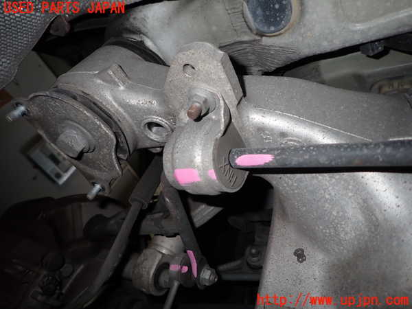 1UPJ-9233675445]BMW 525i(NE25)E60リアスタビライザー 中古_4