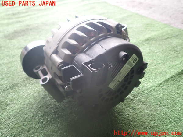 1UPJ-9233676015]BMW 525i(NE25)E60オルタネーター(ダイナモ) 中古_3