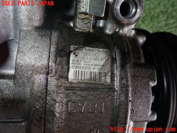 1UPJ-9233676025]BMW 525i(NE25)E60エアコンコンプレッサー 中古_2