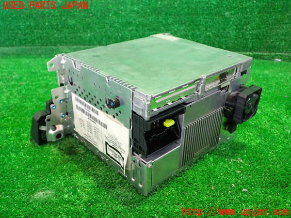 1UPJ-9233676500]BMW 525i(NE25)E60CD&MDプレイヤー 中古_4