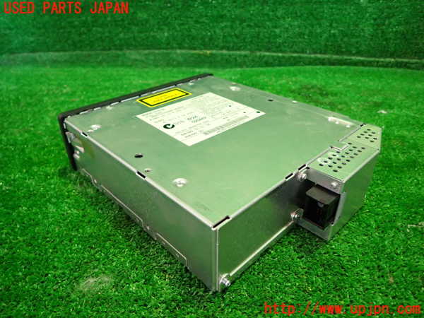 1UPJ-9233676505]BMW 525i(NE25)E60CDチェンジャー 中古_4