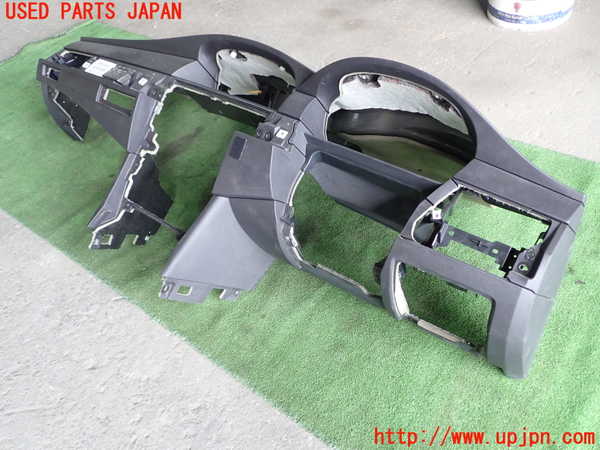 1UPJ-9233677505]BMW 525i(NE25)E60ダッシュボード 中古_2