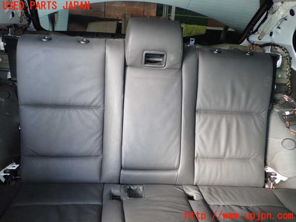 1UPJ-9233677385]BMW 525i(NE25)E60リアシート 中古_2
