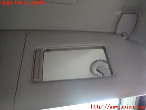 1UPJ-9233677625]BMW 525i(NE25)E60室内サンバイザー右側 中古_3