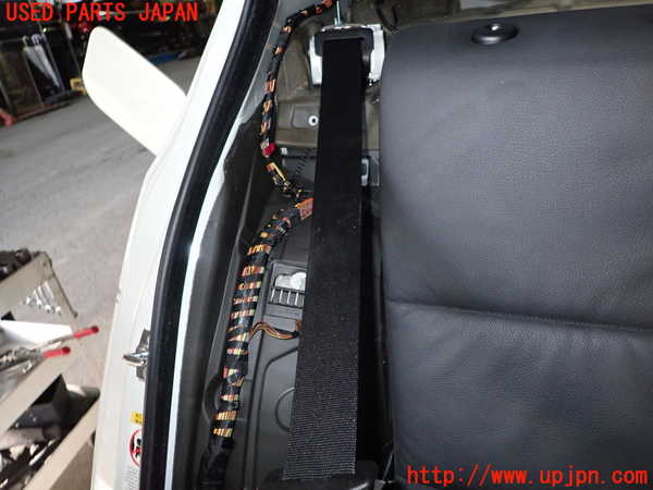 1UPJ-9233677155]BMW 525i(NE25)E60右2列目シートベルト 中古_2