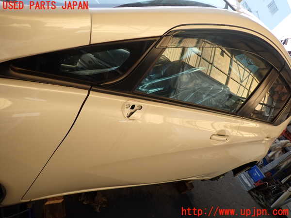 2UPJ-9233681260]ノート NISMO(E12)左前ドア (43R-005834) 中古_2