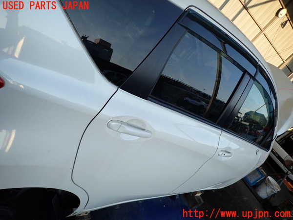 2UPJ-9233681290]ノート NISMO(E12)右後ドア (43R-005844) 中古_2