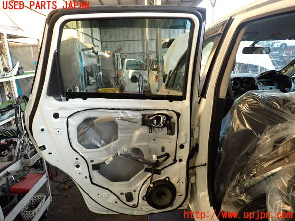 2UPJ-9233681320]ノート NISMO(E12)左後ドア (43R-005844) 中古_4