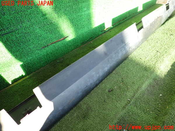2UPJ-9233681390]ノート NISMO(E12)右サイドステップ 中古_5