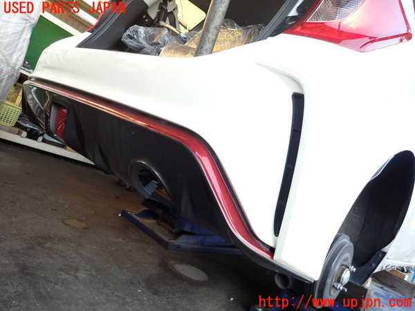 2UPJ-9233681610]ノート NISMO(E12)リアバンパー 中古_2