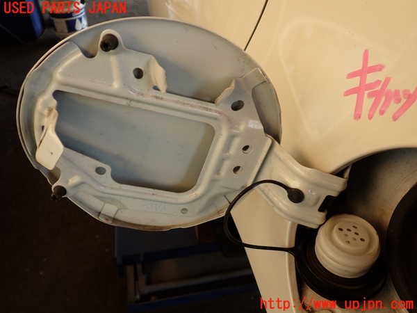 2UPJ-9233681690]ノート NISMO(E12)フューエルリッド 中古_2