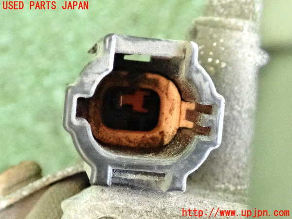 2UPJ-9233686025]ノート NISMO(E12)エアコンコンプレッサー 中古_4