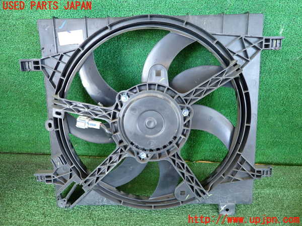 2UPJ-9233686836]ノート NISMO(E12)電動ファン1 中古_2
