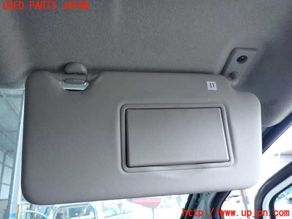 2UPJ-9233687625]ノート NISMO(E12)室内サンバイザー右側 中古_2
