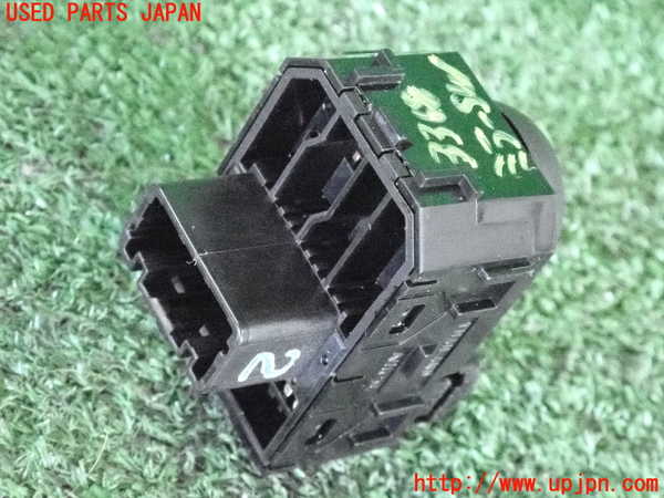 2UPJ-9233686280]ノート NISMO(E12)ミラースイッチ 中古_2