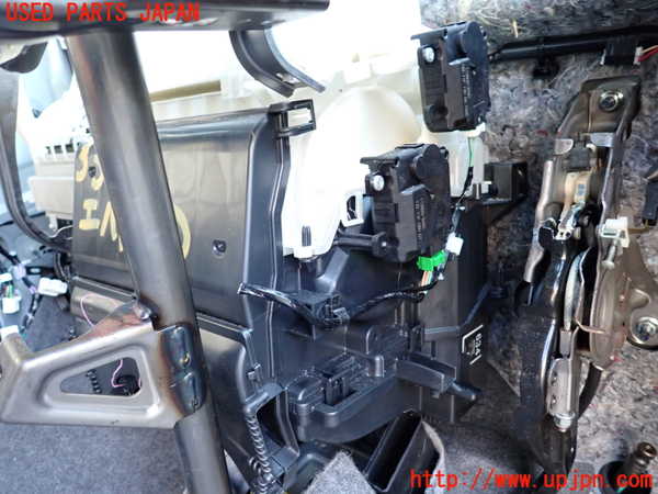 1UPJ-9233696081]ワゴンR スマイル(MX91S)エバポレーター1 中古_3