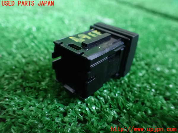 1UPJ-9233696313]ワゴンR スマイル(MX91S)スイッチ8 (車線逸脱警報オフ) 中古_2