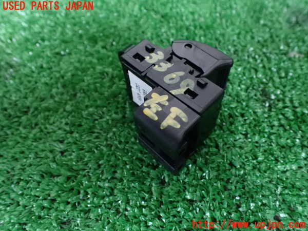 1UPJ-9233696245]ワゴンR スマイル(MX91S)左前パワーウィンドウスイッチ 中古_2